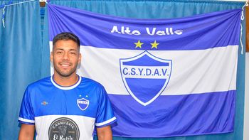 El exjugador de Cipolletti sorprendió con un golazo en la victoria de Alto Valle como visitante sobre Deportivo Mainqué.