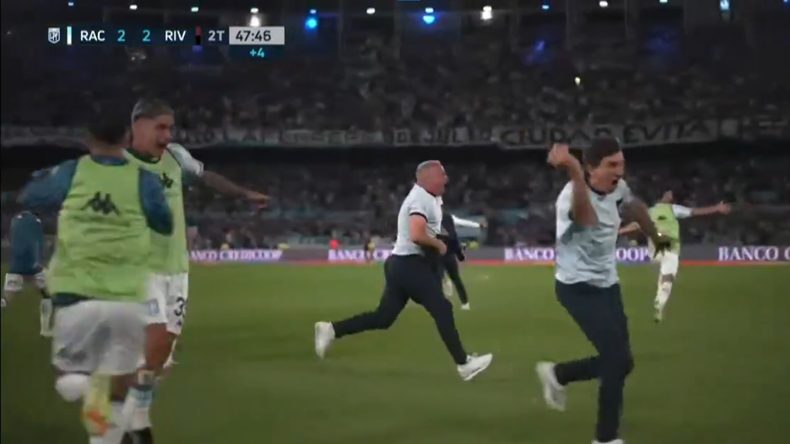 Gol de Racing y locura en el Cilindro. | LMCipolletti.com Gol de Racing y locura en el Cilindro.