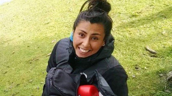 Yanina viajó a ver a un especialista en prótesis de nariz