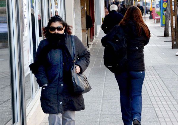 Hay una ola de frío polar en toda la provincia pero se necesitan ciertas condiciones para que caiga nieve en la ciudad.