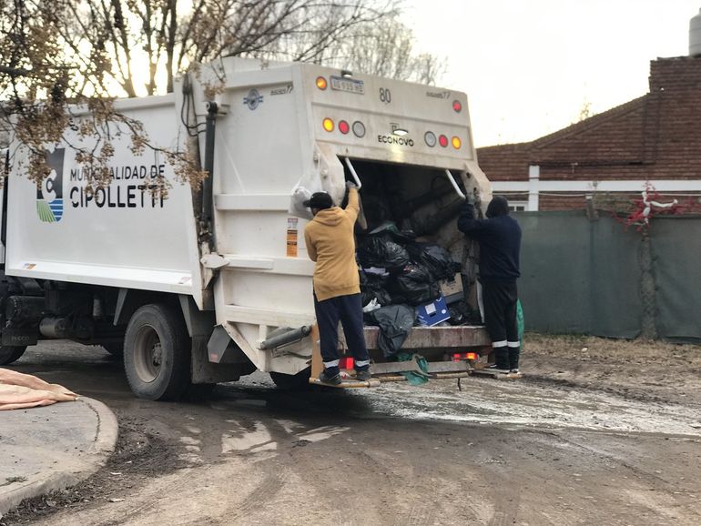 El programa no recibe residuos comunes, únicamente desechos voluminosos como muebles, electrodomésticos y escombros.