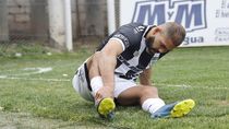 Cristian Taborda sufrió la lesión en el tobillo de la pierna derecha.
