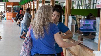 Las salidas de micros desde la terminal cayeron casi un 50%.