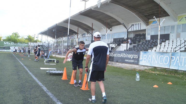 El Albinegro completa la semana de trabajos