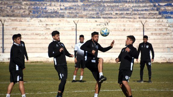 Cipolletti y un partidazo ante Madryn