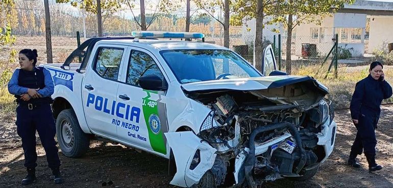 Los imputados chocaron de frente contra el patrullero, en el medio del operativo cerrojo. Los imputados chocaron de frente contra el patrullero, en el medio del operativo cerrojo.