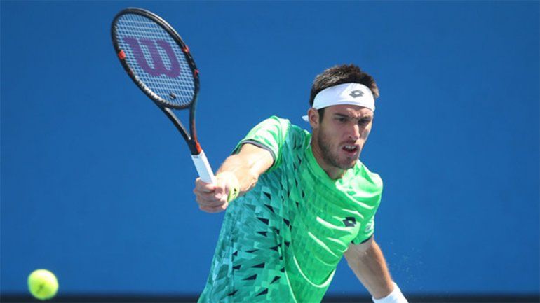 Roland Garros: Mayer se quedó con el duelo de argentinos y avanzó a segunda ronda