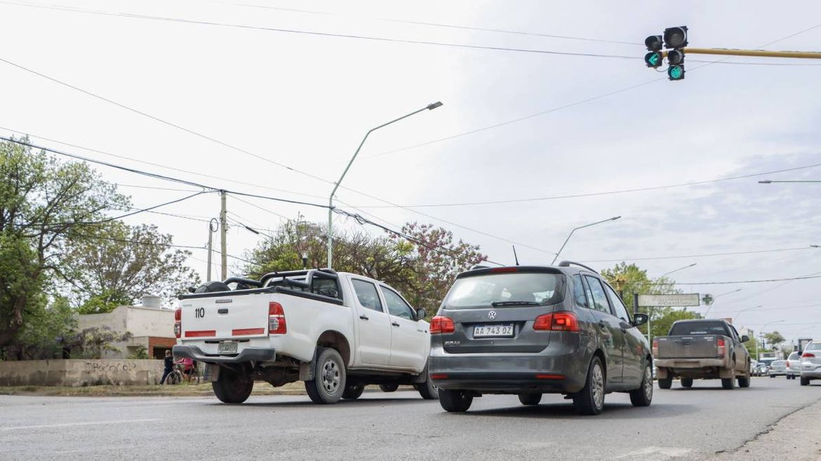 El sistema de fotomultas ya fue incorporado en buena parte del Alto Valle. | LMCipolletti.com El sistema de fotomultas ya fue incorporado en buena parte del Alto Valle.