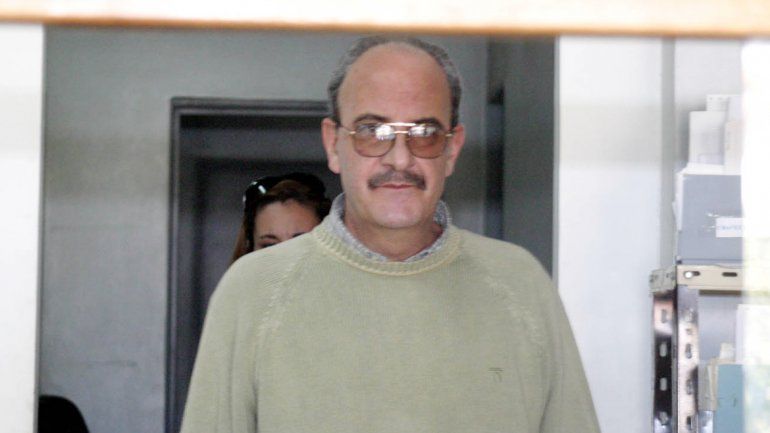 El ginecólogo y docente Carlos Anzaldo fue condenado por tres abusos comprobados por la Justicia