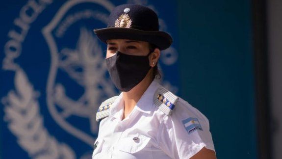 Valeria Britos tiene a cargo la formación e instrucción de estudiantes de policía.&nbsp;