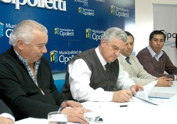 Se firmó el convenio de instalación del INVAP en Cipolletti