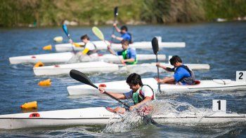 abren las escuelas de canotaje en tres ciudades de rio negro