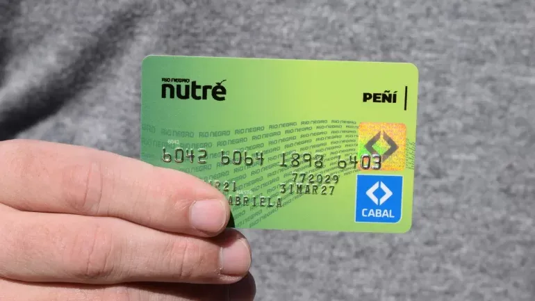 Río Negro anunció que están acreditadas las tarjetas Peñi, Pasar y Celíacos