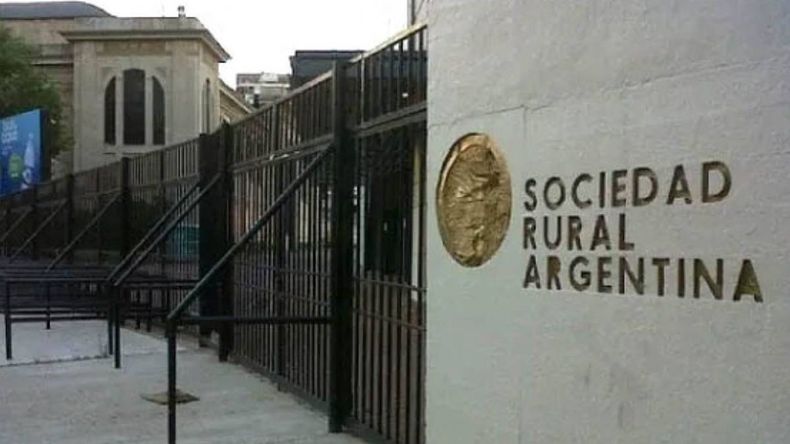 La Sociedad Rural Argentina pidió al gobierno de Javier Milei que levante el cepo cambiario