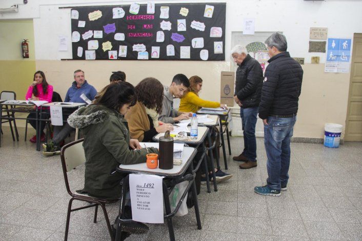 Fue festejo kirchnerista y de Juntos