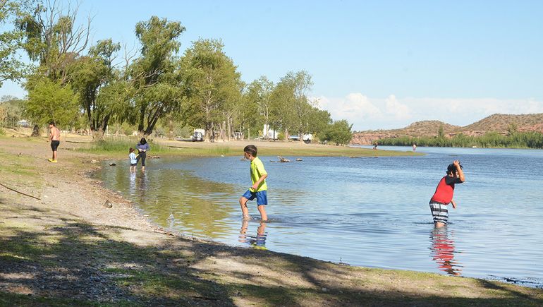 La Isla Jord&aacute;n es la elegida por los cipole&ntilde;os para disfrutar del verano.&nbsp;