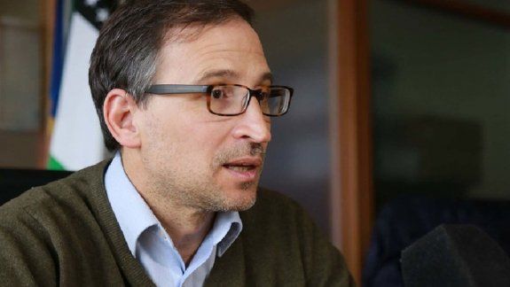 Domingo deja hoy de ser ministro: lo reemplazará Luis Vaisberg