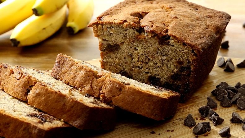 Budín de banana sin harina ni azúcar y súper esponjoso: cómo hacerlo en minutos | LMCipolletti.com Budín de banana sin harina ni azúcar y súper esponjoso: cómo hacerlo en minutos