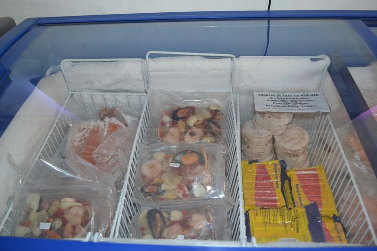Recomiendan comprar los productos de mar en pescaderías habilitadas. Si es un producto congelado, debe estar correctamente envasado y rotulado.