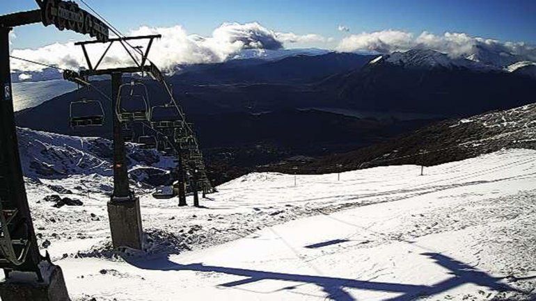 Ya nieva en el Cerro Catedral y pronostican una buena temporada invernal