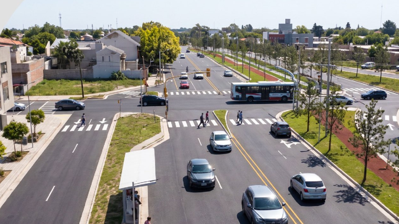 La Provincia anunció el llamado a licitación para transformar la avenida Perón en Cipolletti. (Foto: render obra)