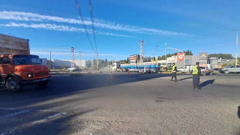 El choque se produjo en el cruce de Ruta 22.