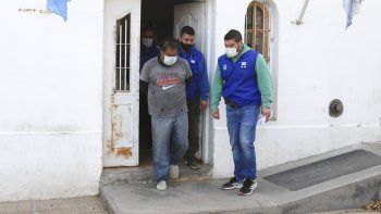 femicidio: la busco, la mato, la quemo y lavo la camioneta