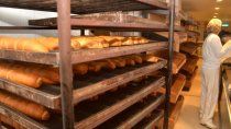 Los panaderos aseguran que a la inflación se suman panaderías clandestinas.