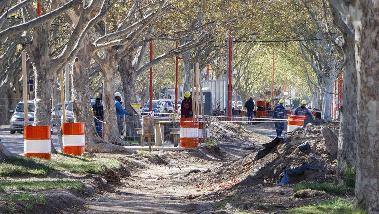 Reactivaron la obra de la ciclovía de calle Alem