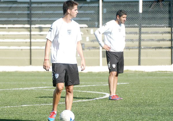 Perilli hará dos cambios en el equipo titular de Cipolletti