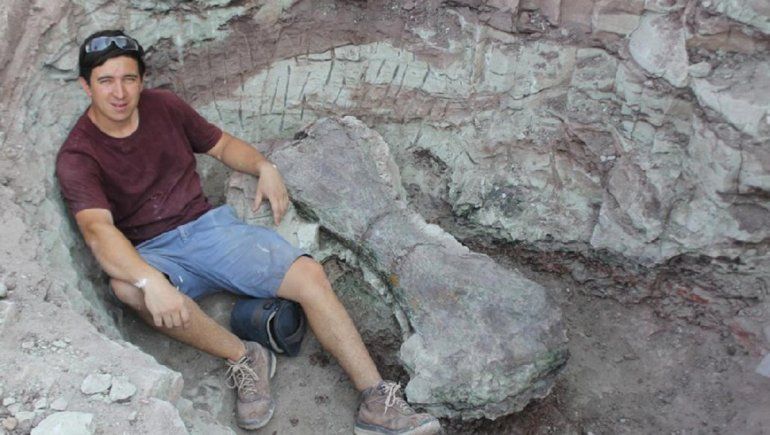 Guillermo, el rionegrino que de niño encontró fósiles y hoy trabaja en el Paleoparque Comallo