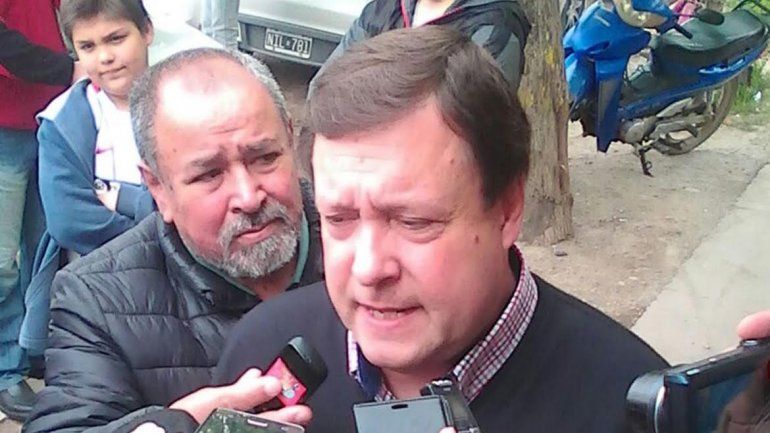 Antes de votar el Gobernador de Río Negro