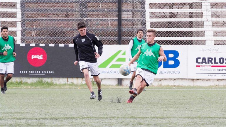 Del Prete y Strak son del club.