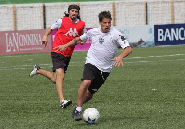 Mismo esquema táctico, pero con piezas diferentes