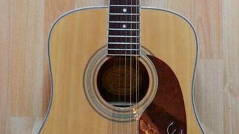 Una de las guitarras sustraídas tiene 12 cuerdas