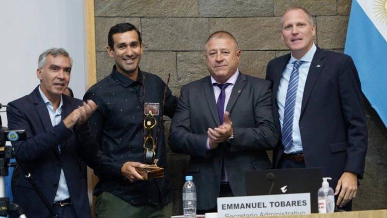Declararon personalidades destacadas durante la sesión de la Legislatura
