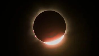 eclipse de sol: se hizo de noche en plena tarde