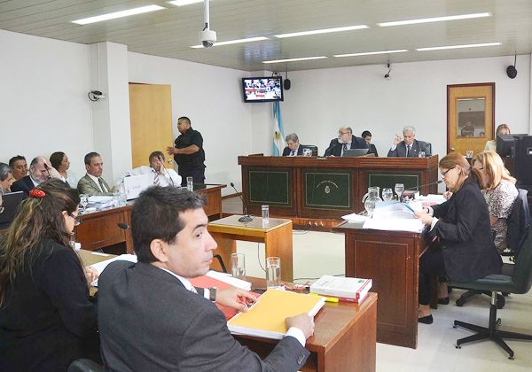 Las pruebas son cuentos novelados