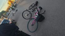 La Policía detuvo al acusado tras una persecución en bicicleta. Ocurrió en pleno centro de Viedma. 