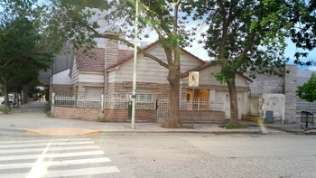 La presunta casa embrujada de Cipolletti en la que el conocido comerciante W. pasó una noche. | LMCipolletti.com La presunta casa embrujada de Cipolletti en la que el conocido comerciante W. pasó una noche.