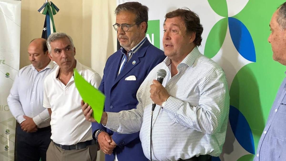El gobernador Alberto Weretilneck aseguró que los docentes cobrarán el aumento que rechazó la Unter.
