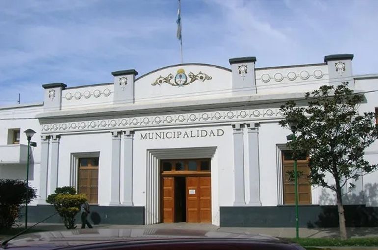 Vecinos presentaron firmas para revocar al intendente de Allen