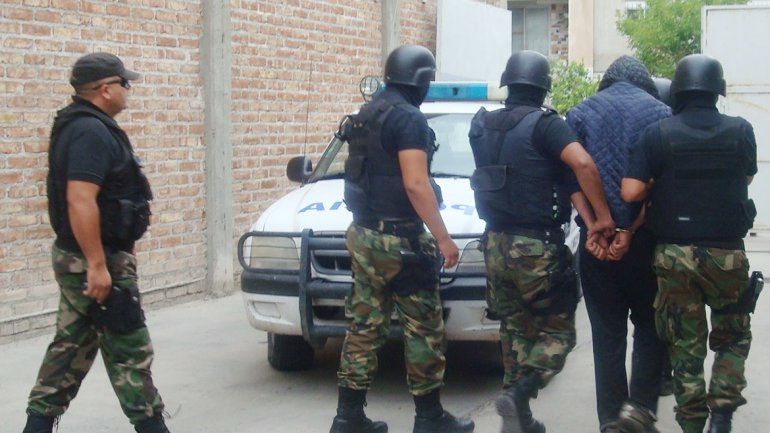 José Zapata se sentará hoy al banquillo junto a su sobrino