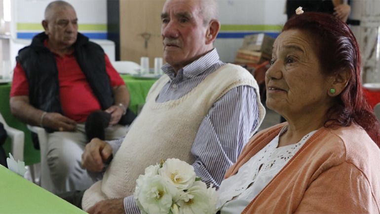 La pandemia les impidió casarse, pero después de una larga espera, cumplieron su sueño