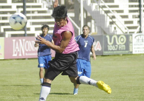 Weisser vuelve a la delantera de Cipo