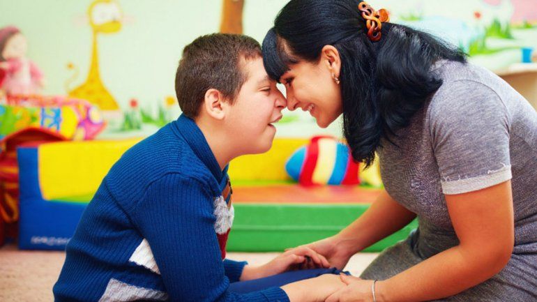 Cipolletti debate cómo incluir a niños con discapacidad