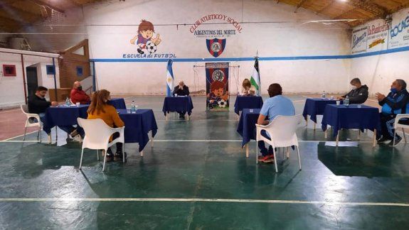 Los clubes se siguen expresando a favor de no jugar este año