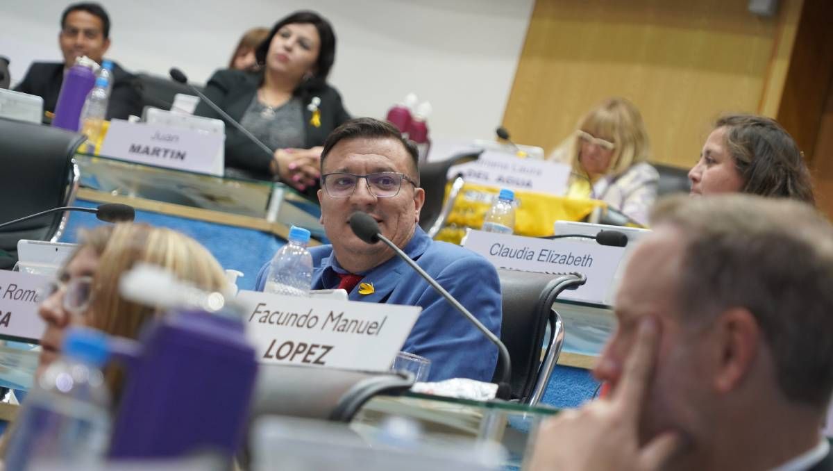 Pica: Que Tortoriello deje de victimizarse