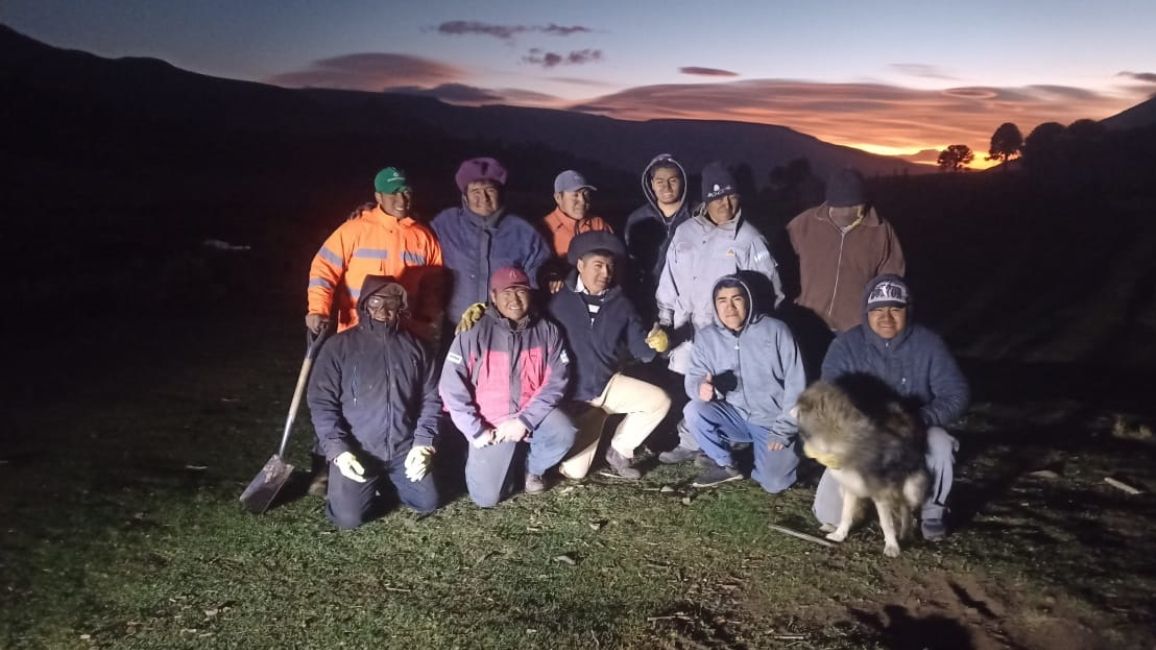Con palas y alpargatas