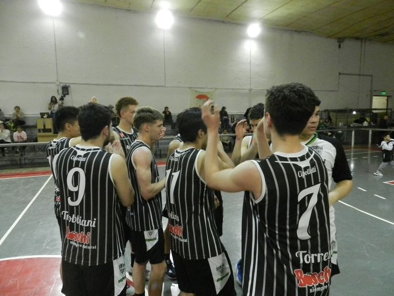 Cipolletti y una situación muy complicada con el básquet. Foto: gentileza Leo Sánchez